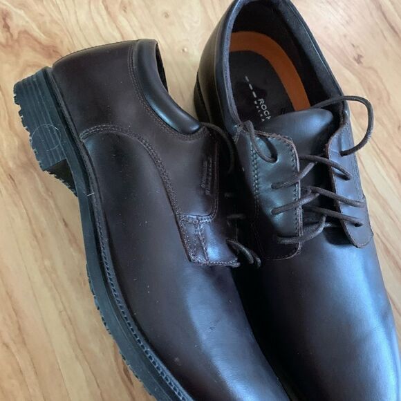 Rockport men’s brown shoes size 10.5 dress shoes - Picture 2 of 7